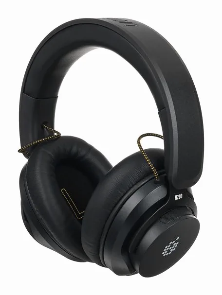 ADAM Audio H200, hörkåpan på nära håll