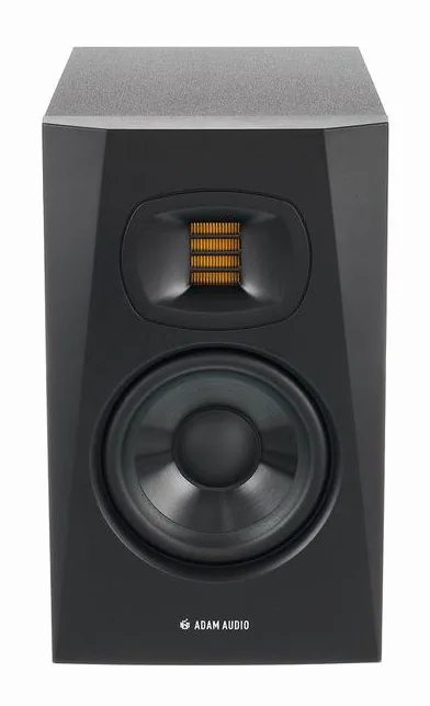 ADAM Audio T5V, basreflexporten