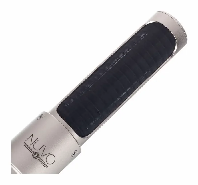 AEA N22 NUVO, XLR-kontakten i botten