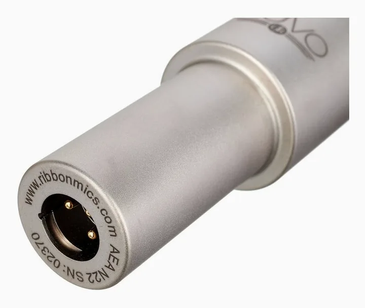 AEA N22 Stereoset NUVO, XLR-kontakten i botten