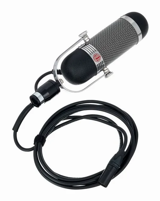 AEA R84, huset sett från sidan