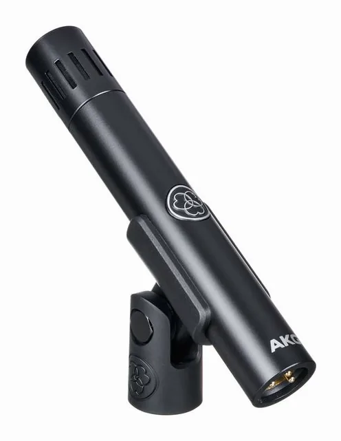 AKG C 151, loggan och ytan