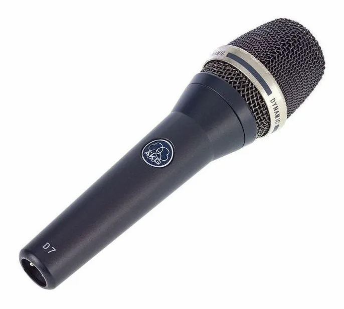 AKG D-7, loggan och ytan