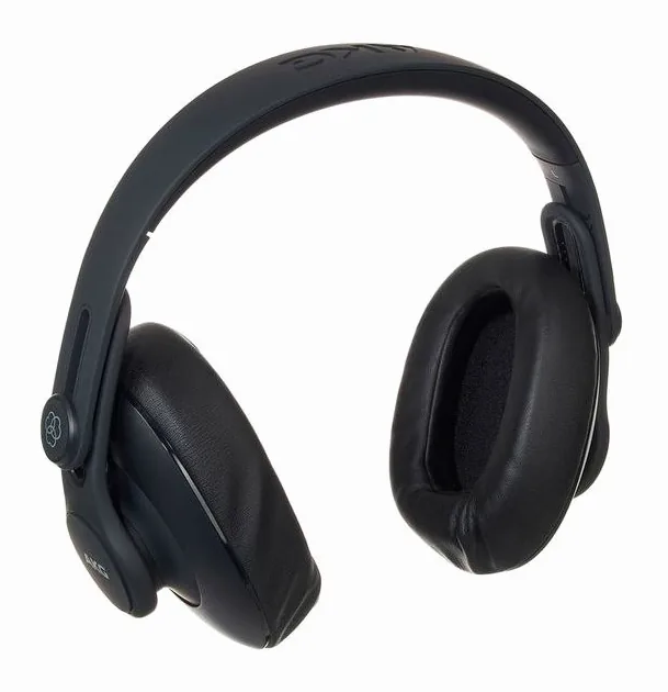 AKG K-361, öronkuddarna på nära håll