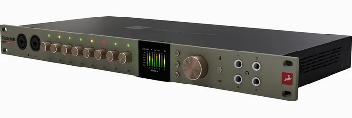 Antelope Discrete 8 Oryx Synergy Core, ingångarna på framsidan