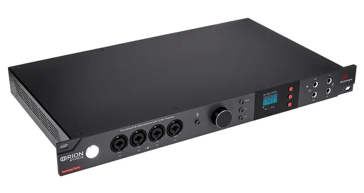 Antelope Orion Studio Synergy Core, nivåmätarna och lysdioderna