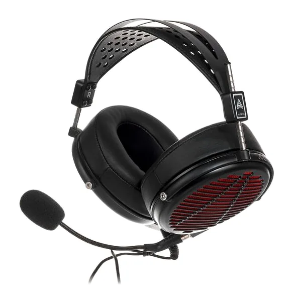 Audeze LCD-GX, kabelingången vid hörkåpan