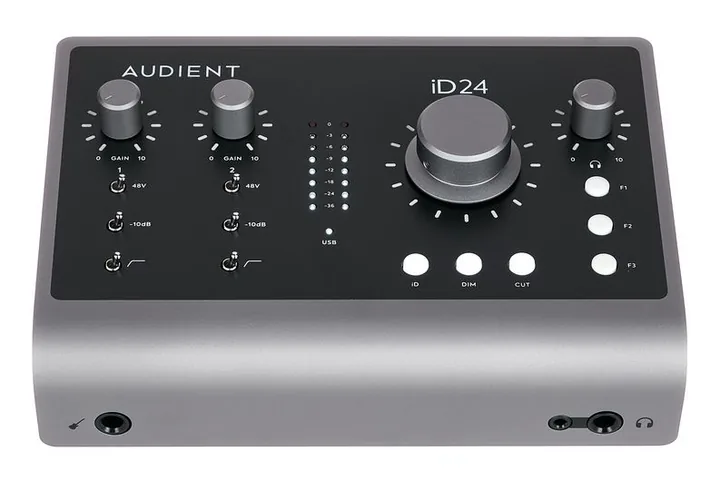 Audient iD24, ovansidan av lådan