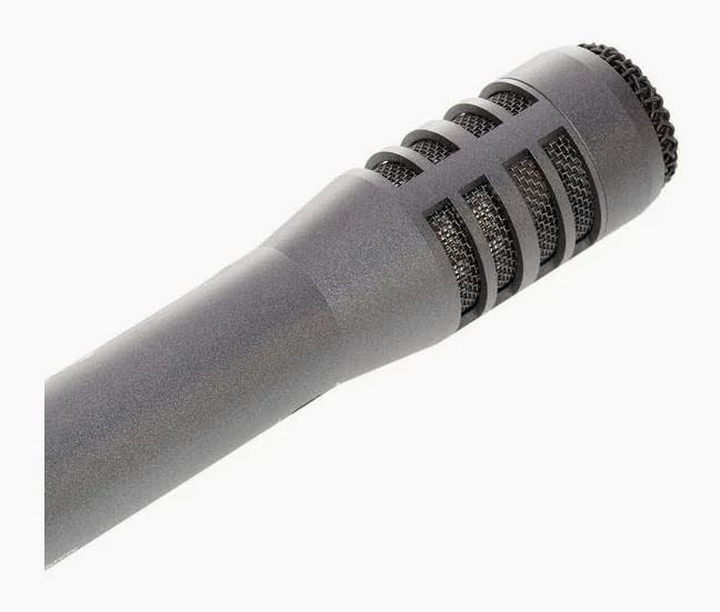 Audio-Technica AE 5100, mikrofonkorgen på nära håll