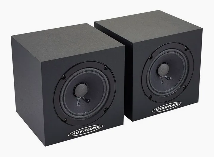 Auratone 5C Super Sound Black, kabinettet sett från sidan
