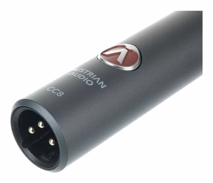 Austrian Audio CC8, huset sett från sidan