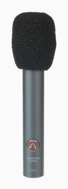 Austrian Audio CC8, hållaren och fästet