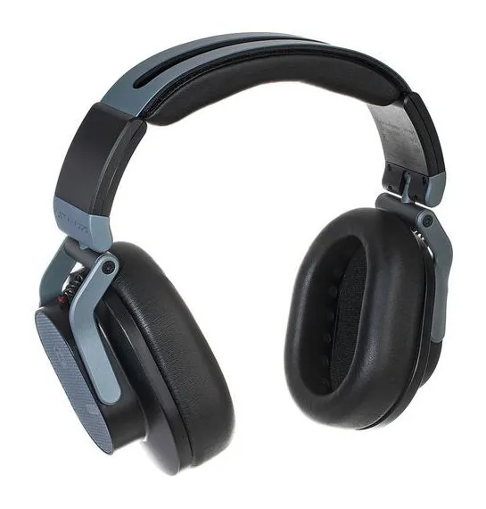 Austrian Audio Hi-X65, den hopfällda modellen