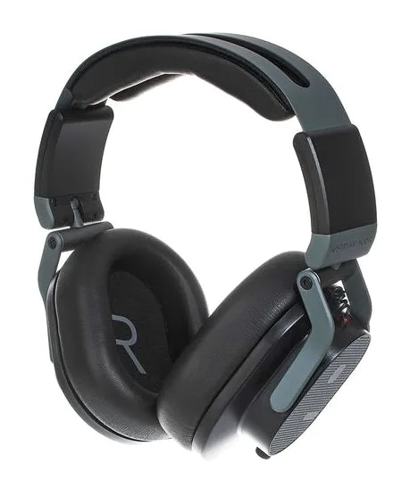 Austrian Audio Hi-X65, öronkuddarna på nära håll