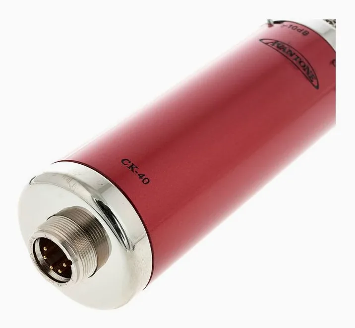 Avantone CK-40, XLR-kontakten i botten