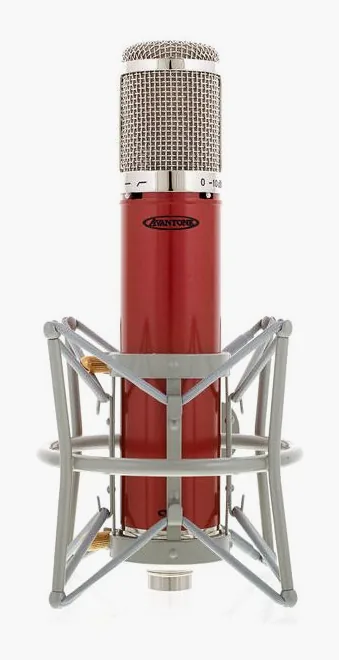 Avantone CV-12, XLR-kontakten i botten