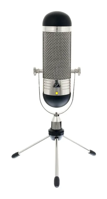 Behringer BVR84, XLR-kontakten i botten