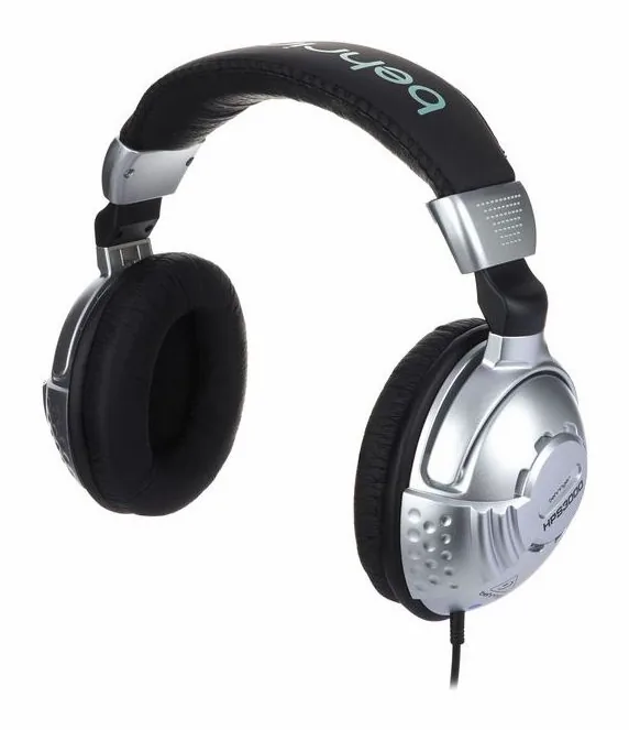 Behringer HPS3000, bygeln sedd uppifrån