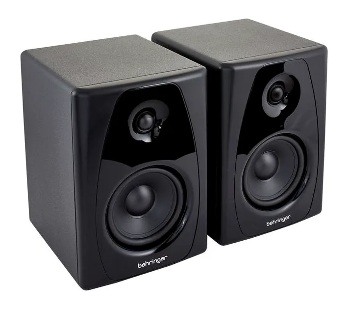 Behringer Studio 50USB, loggan och ytan