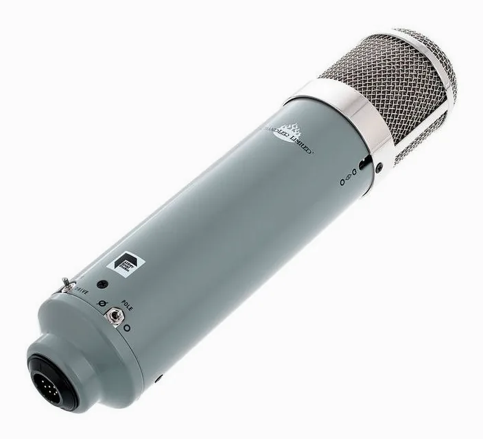 Chandler Limited REDD Microphone, XLR-kontakten i botten