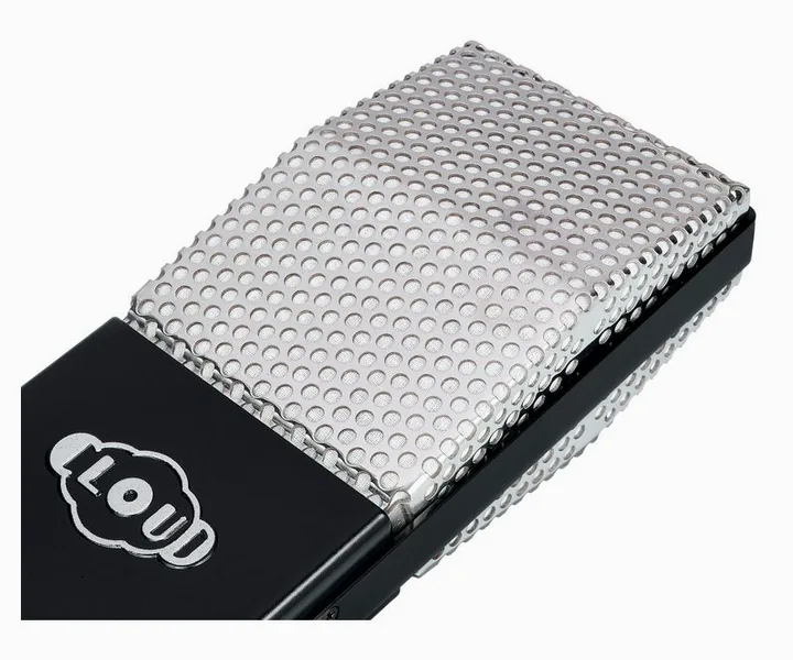 Cloud Microphones 44-A, loggan och ytan