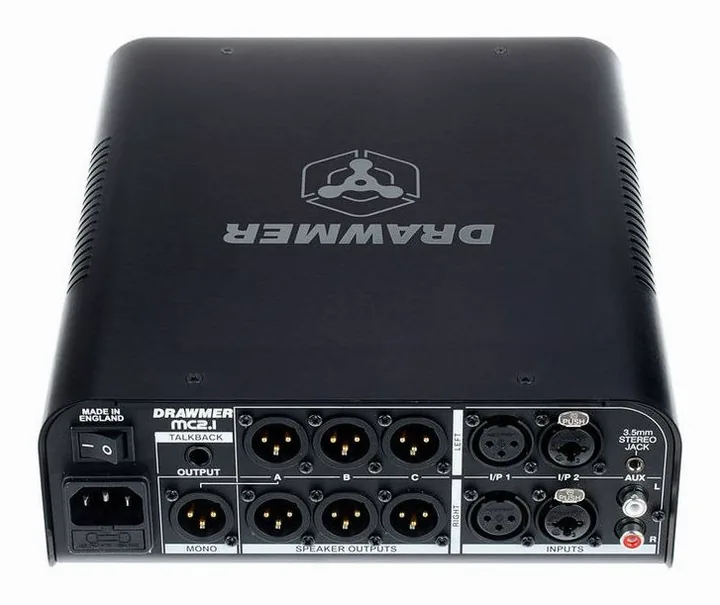 Drawmer MC 2.1, fronten med woofer och diskant