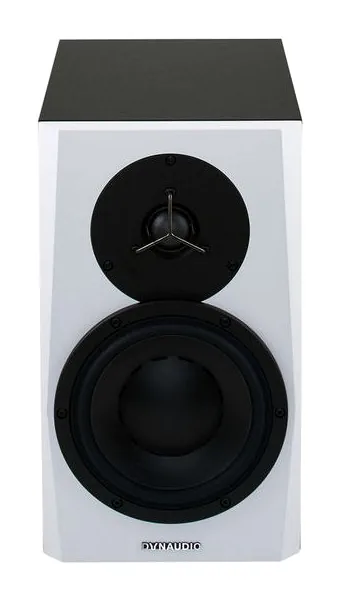 Dynaudio LYD-7, baksidan med anslutningarna