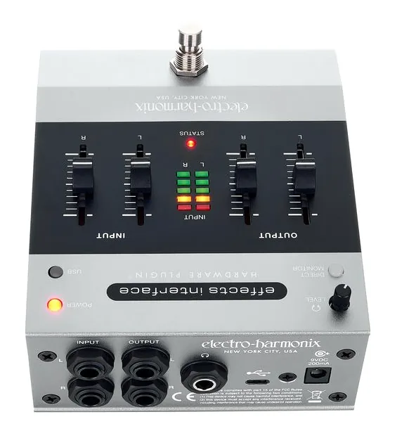 Electro Harmonix Effects Interface Hardw.PlugIn, ovansidan av lådan