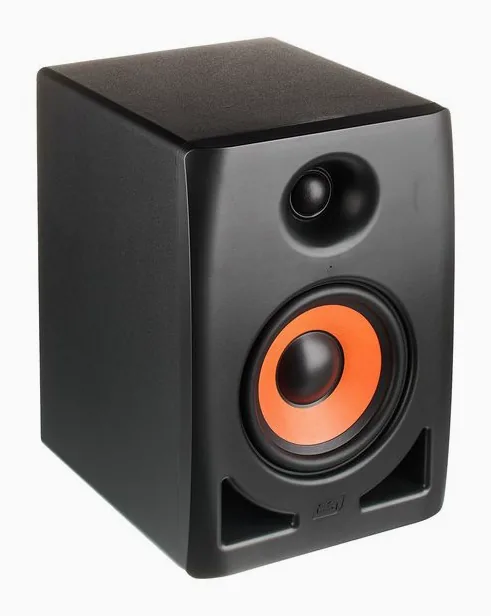ESI nEar i5, fronten med woofer och diskant