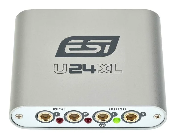 ESI U24 XL, anslutningarna på baksidan