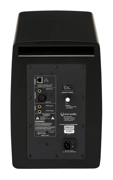 EVE Audio EXO 27, fronten med woofer och diskant