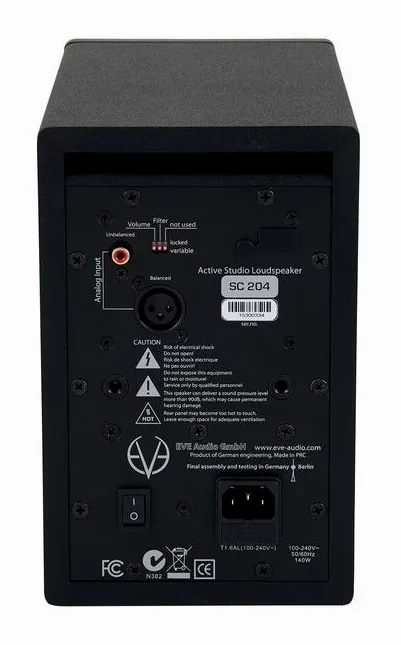 EVE Audio SC204, fronten med woofer och diskant