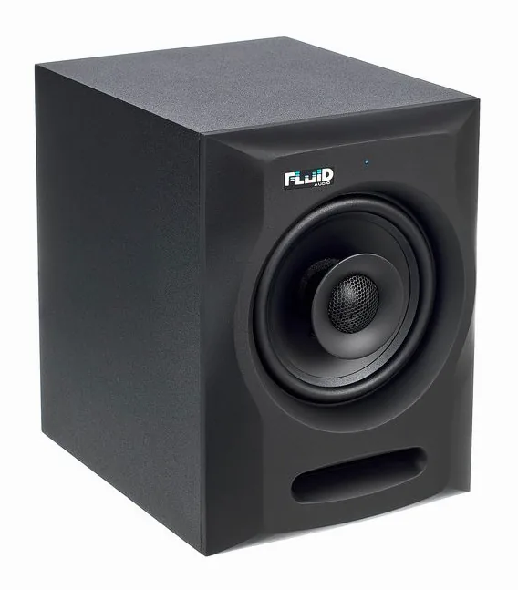 Fluid Audio FX50 V2, knapparna på bakpanelen