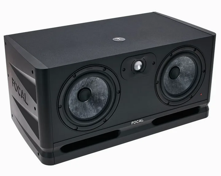 Focal Alpha Twin Evo, loggan och ytan