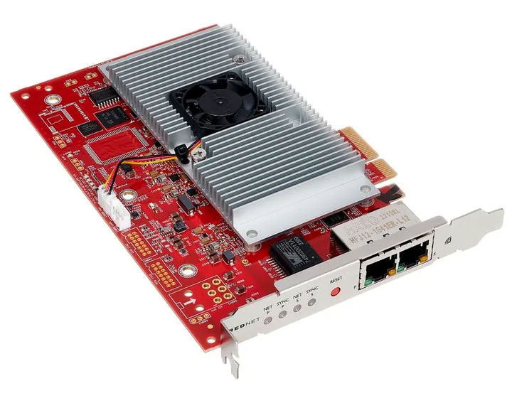 Focusrite RedNet PCIeNX, frontpanelen med rattarna