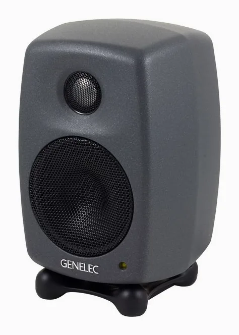 Genelec 8010 AP M-Control Bundle, knapparna på bakpanelen