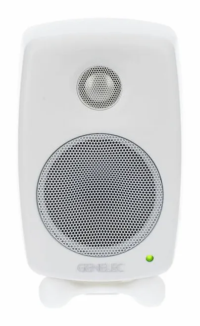Genelec 8010 AW, knapparna på bakpanelen