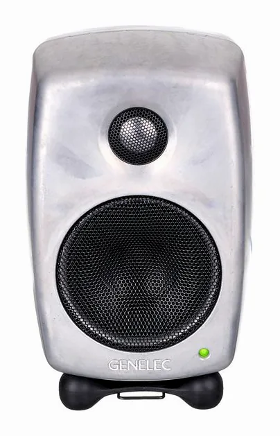 Genelec 8010 RAW, basreflexporten