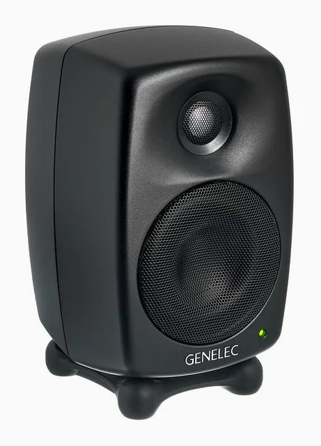 Genelec 8020 DMM, basreflexporten