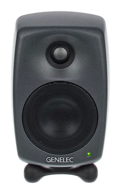 Genelec 8020 DPM ARC Studio Bundle, knapparna på bakpanelen