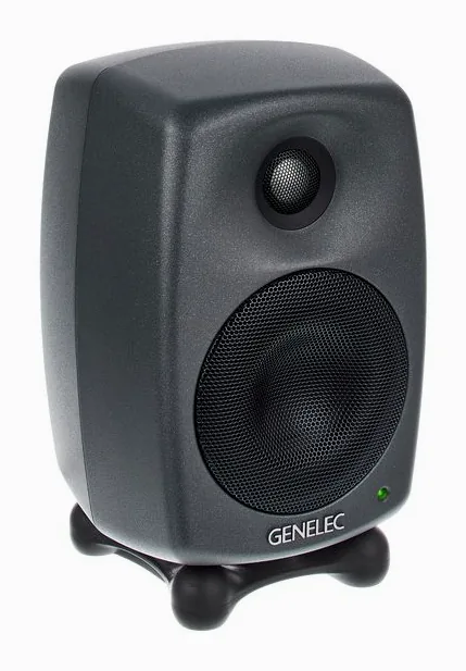 Genelec 8020 DPM Stand Bundle BK, basreflexporten