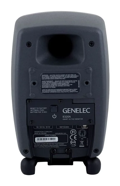 Genelec 8320 APM, fronten med woofer och diskant