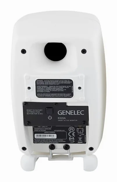 Genelec 8320 AWM Pack, kabinettet sett från sidan