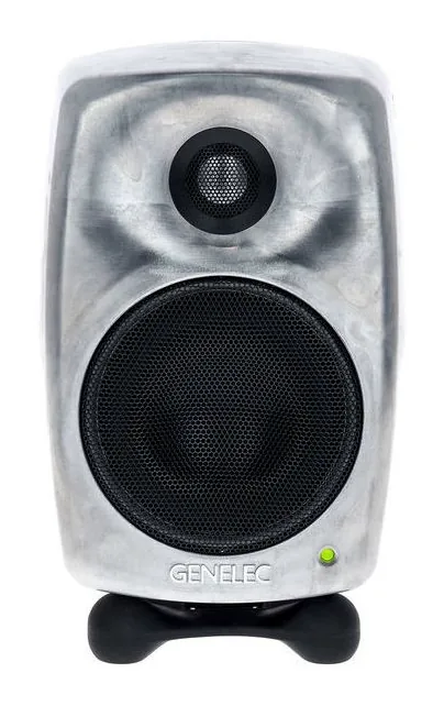 Genelec 8320 RAW, basreflexporten