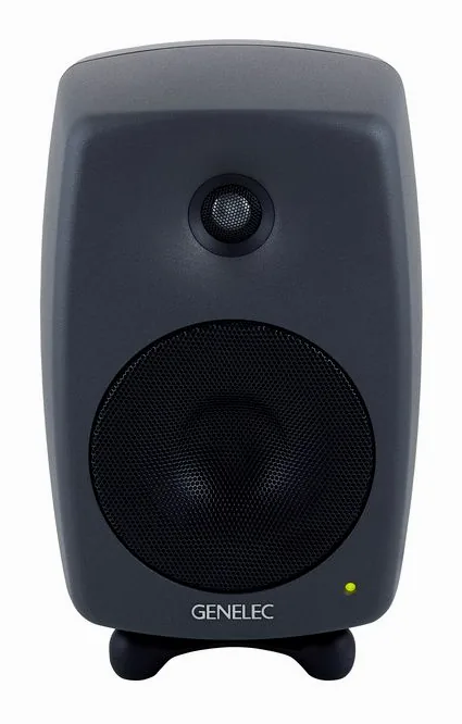 Genelec 8330 AP Pack, baksidan med anslutningarna