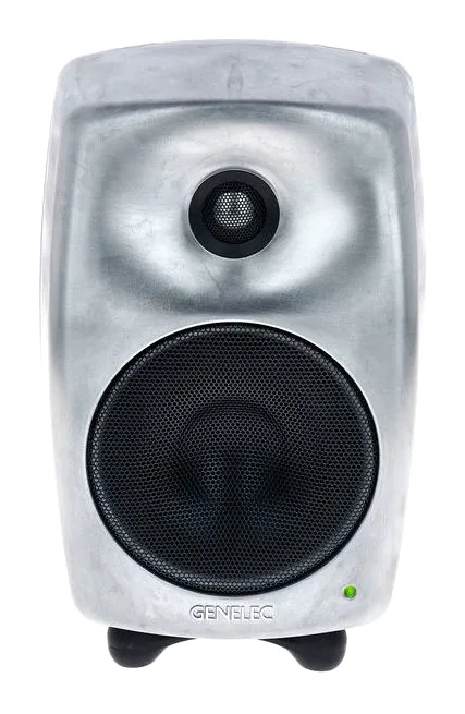 Genelec 8330 RAW, kabinettet sett från sidan