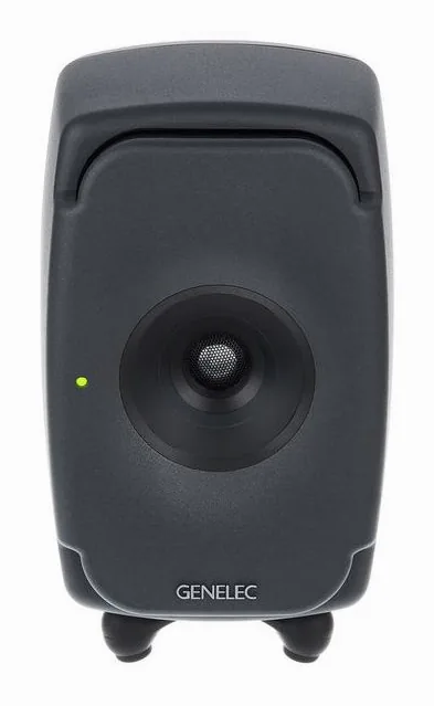 Genelec 8331 AP, basreflexporten