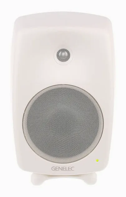 Genelec 8340 AWM, basreflexporten