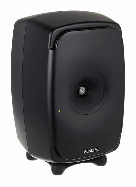 Genelec 8351BM, loggan och ytan