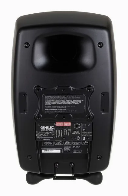 Genelec 8351BM, fronten med woofer och diskant